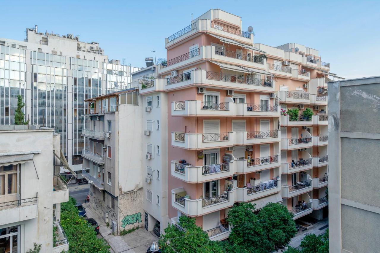 2 Bedroom Renovated Apartment With A View 雅典 外观 照片